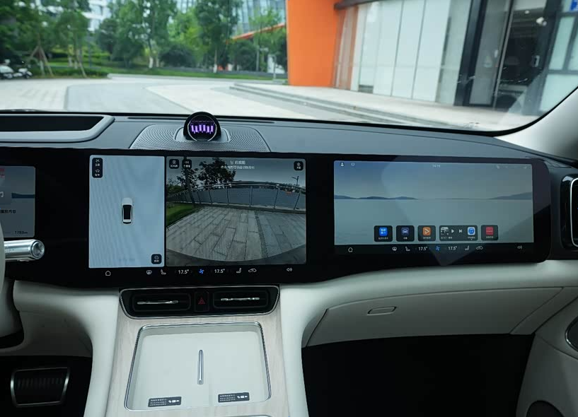 HUAWEI AITO M8 Revolutionizes Family Travel Experience-Picture6