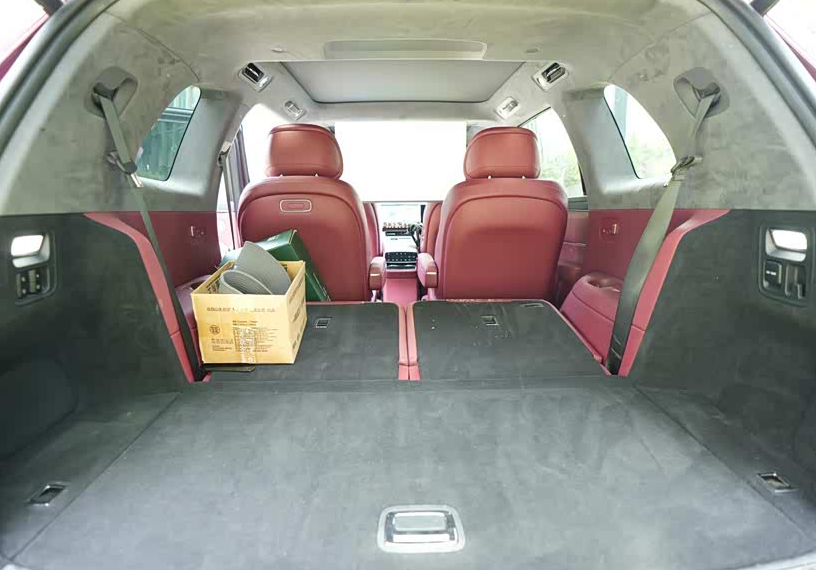 How about Huawei electric car for families with children?-Picture12
