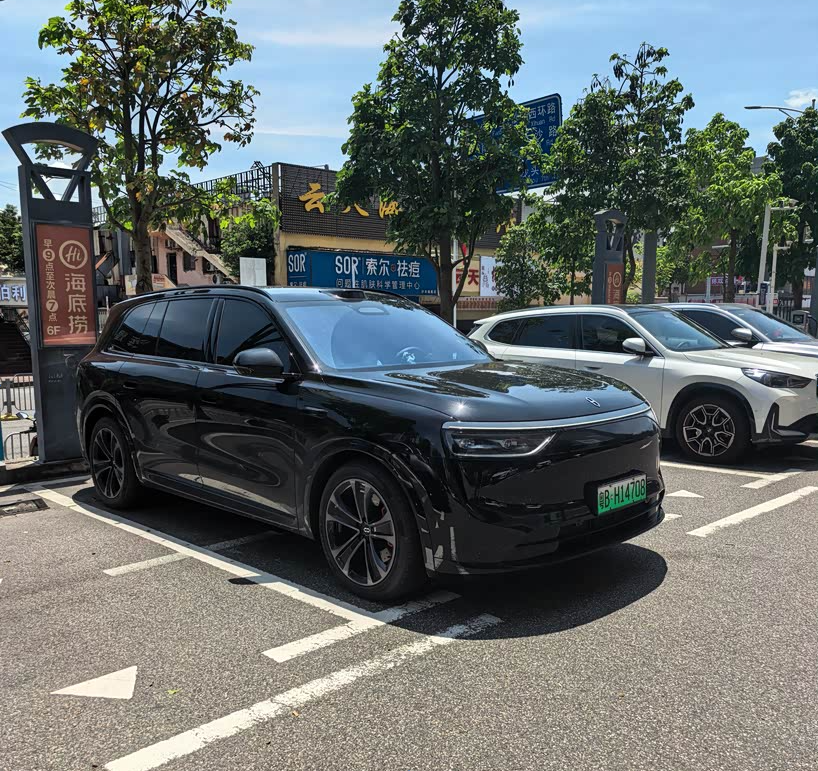User experience after two months of driving the AITO M8