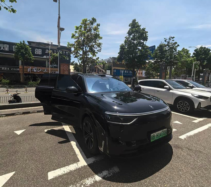 User experience after two months of driving the AITO M8