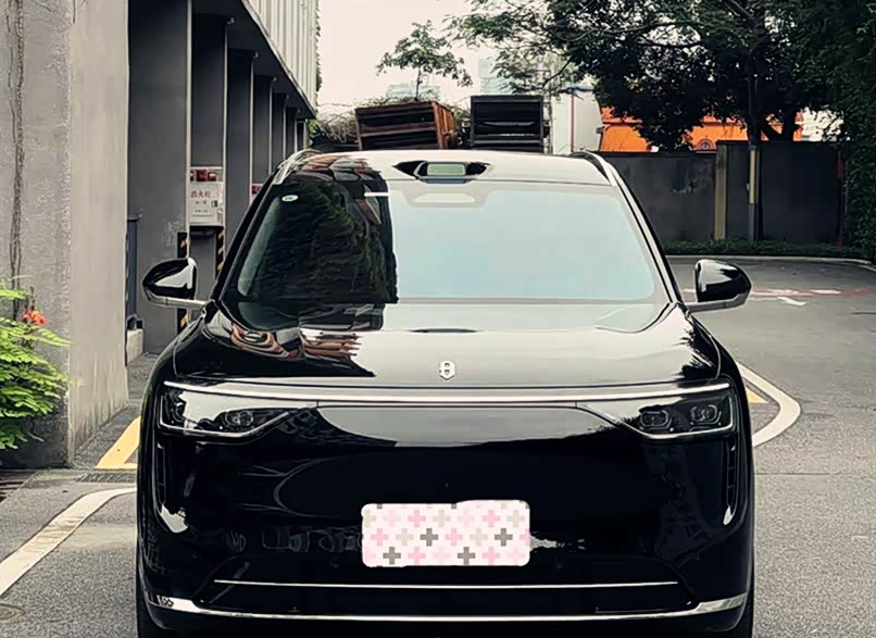 M8 car picking up experience